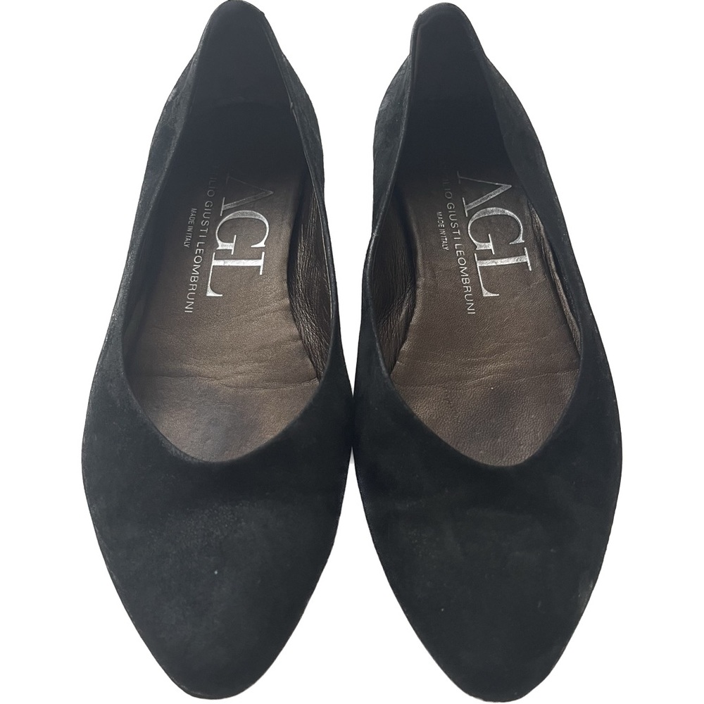 Attilio Giusti Leombruni Black Suede Pointed-Toe Flats